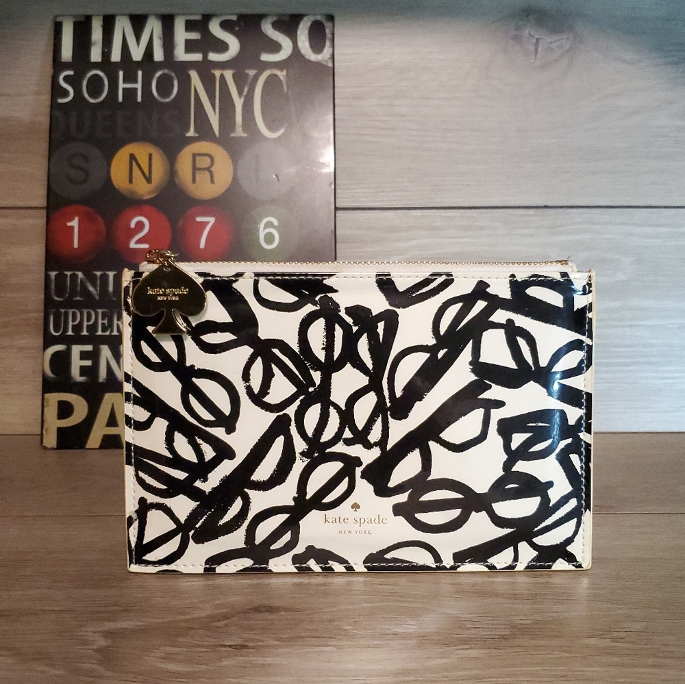 𝗞𝗔𝗧𝗘 𝗦𝗣𝗔𝗗𝗘 Glasses / Cosmetics Bag
